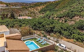 Gorgeous Home In Cajiz With Wifi